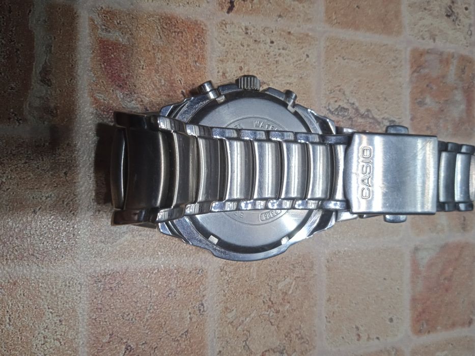 Часы Casio хронограф