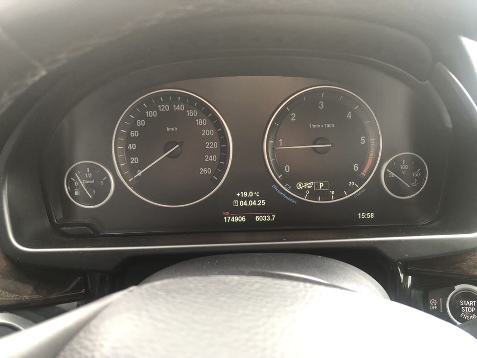 Продам BMW Х5 f15 2017 р. 2.0d куплений в офіційного дилера в Украіні