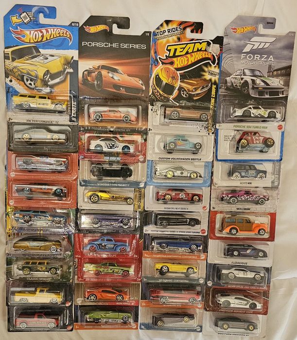 Hotwheels variáveis 1/64