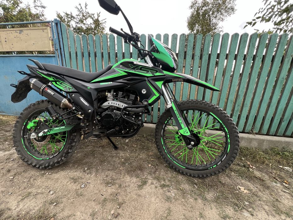 Продам FORTE FT300GY-C5D