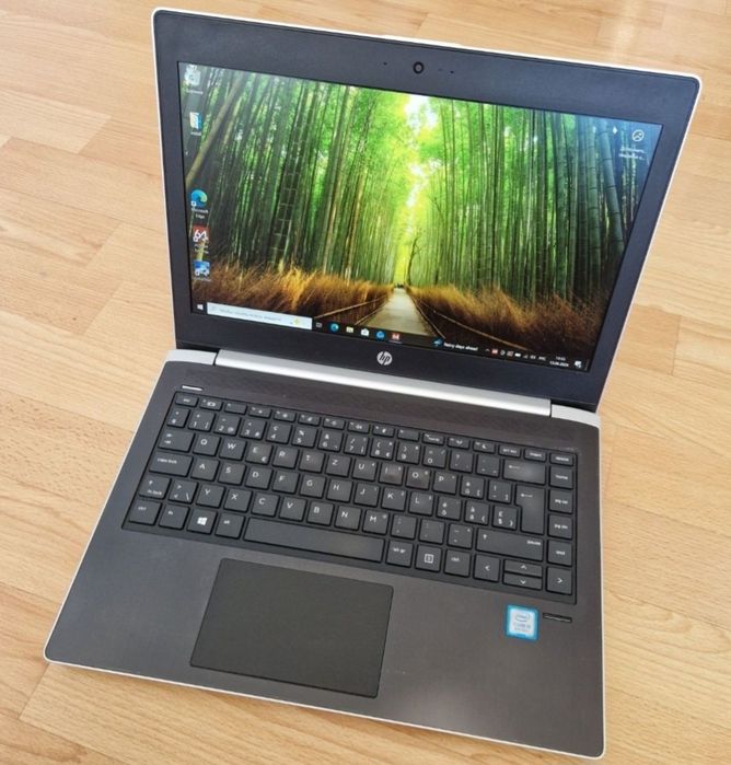 Ноутбук 4ядра8потоків  intel i5-8250U 1.6-3.4Ghz/8gb ddr4/ssd nvme256gb Стан гарний