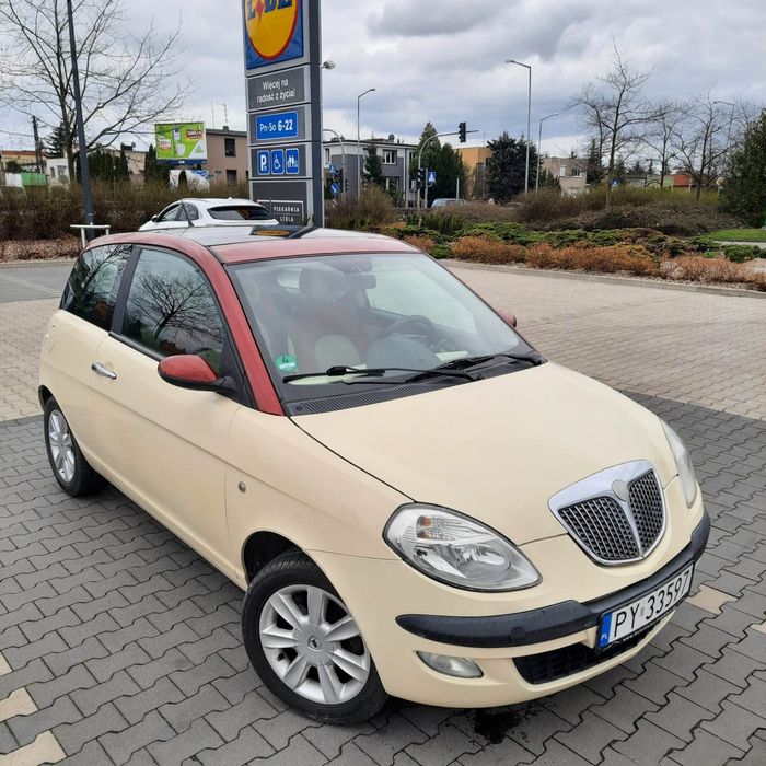 Lancia Ypsilon  2005