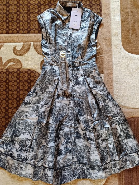 Продам плаття нове.