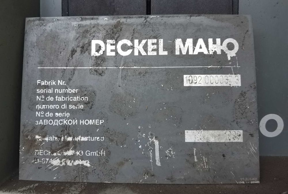 Frezarka CNC Deckel Maho DMU 80 T