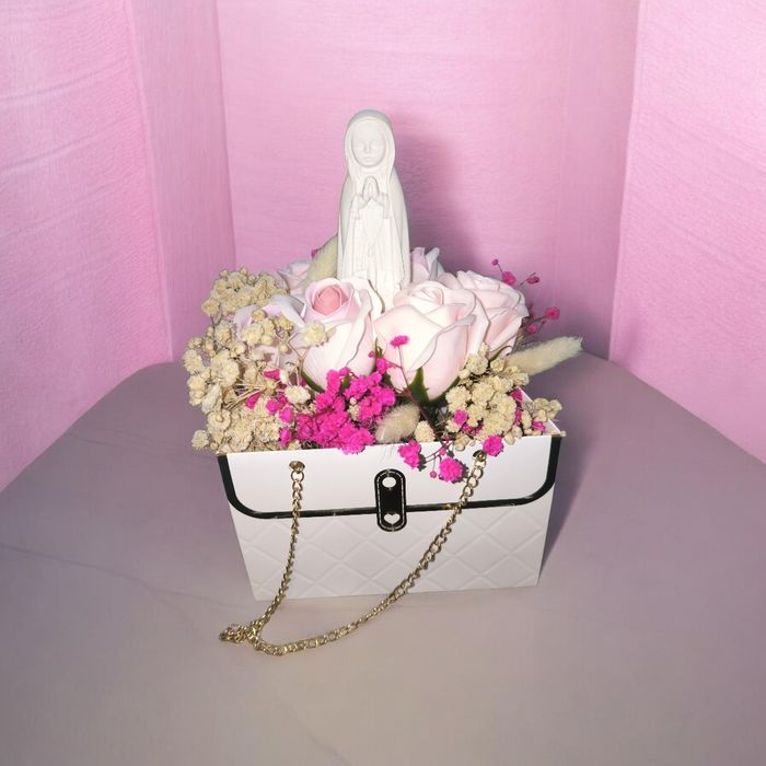 Arranjo de flores de sabão