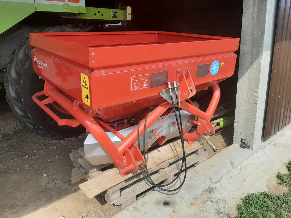 Rozsiewacz Kverneland Exacta-EL