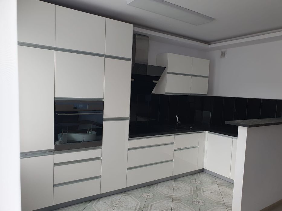 Mieszkanie do wynajęcia 54m, 2 pokoje ul. Obornicka. 1 piętro, winda