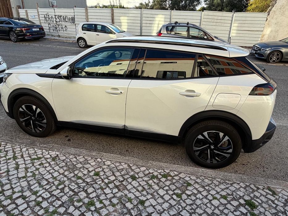 PEUGEOT 2008 1.5 BlueHDi