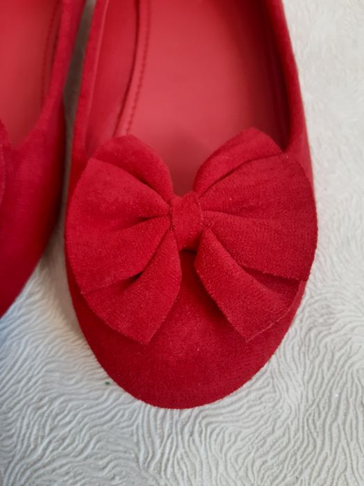 Червоні балетки  для дівчинки  34р устілка 21.5см