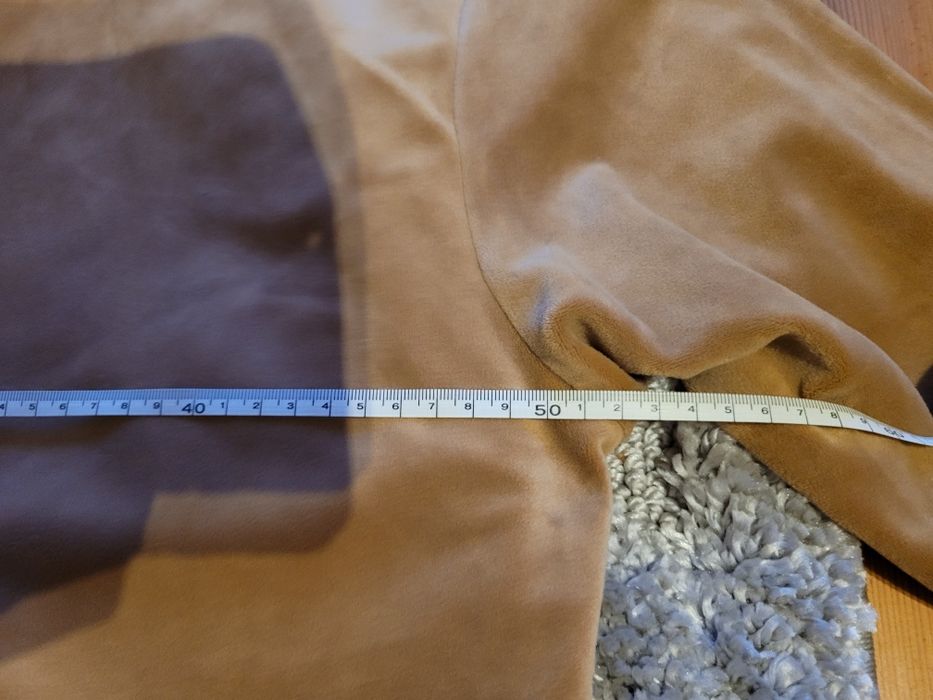 Komplet dresowy  z aksamitu  M