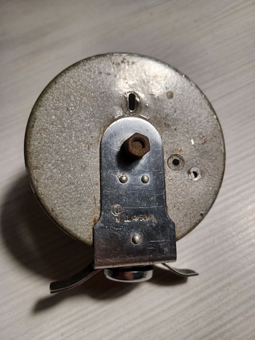 Kołowrotek gruntowy muchowy  przekładany do zarzucania duży