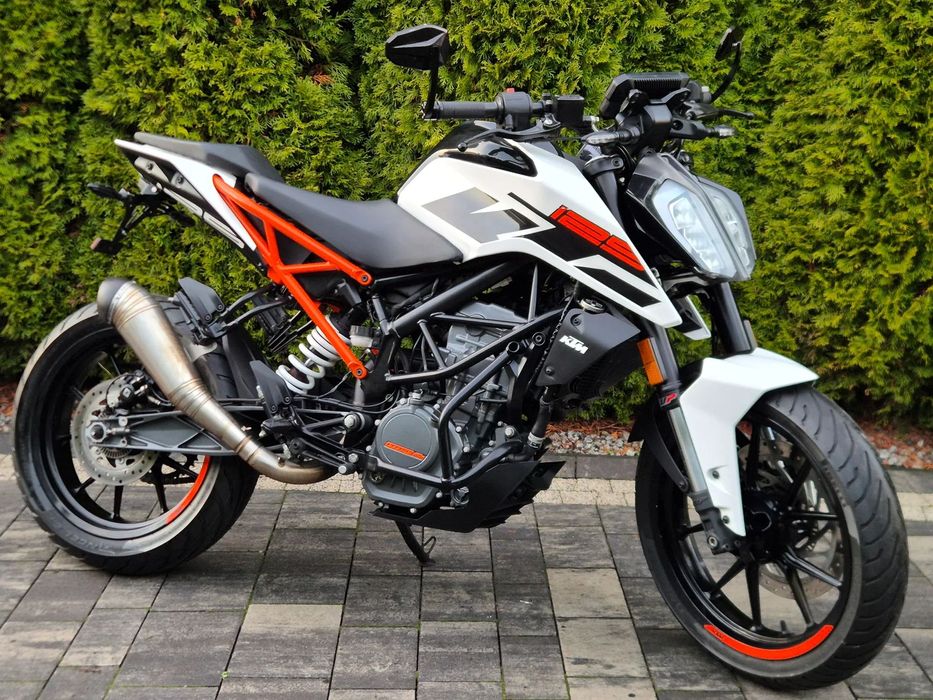 KTM Duke 125 ABS Radical # Transport # Kat B a1