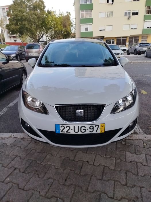 Vendo Ibiza a gasóleo 1200 c. Com 145000 KM
