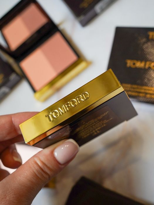 Румʼяна Tom Ford 01 Brazen Rose