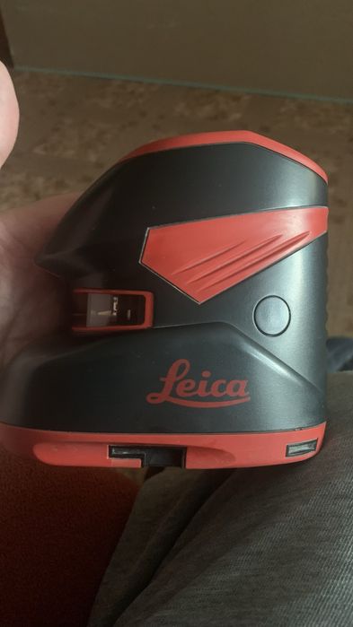 Leica лазерний рівень