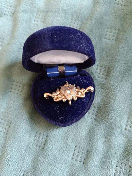 Broszka  Art Nouveau.