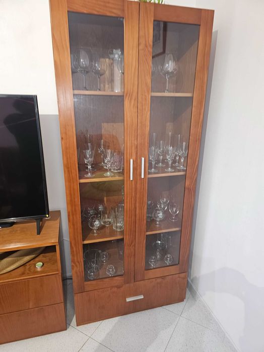 Estante em Faia castanho medio