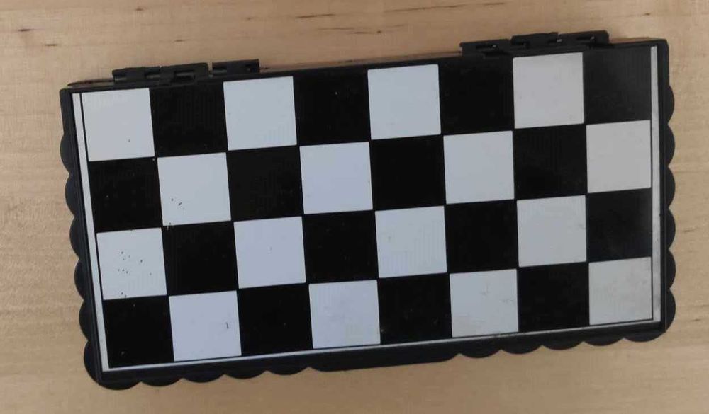 Jogo Xadrez miniatura.