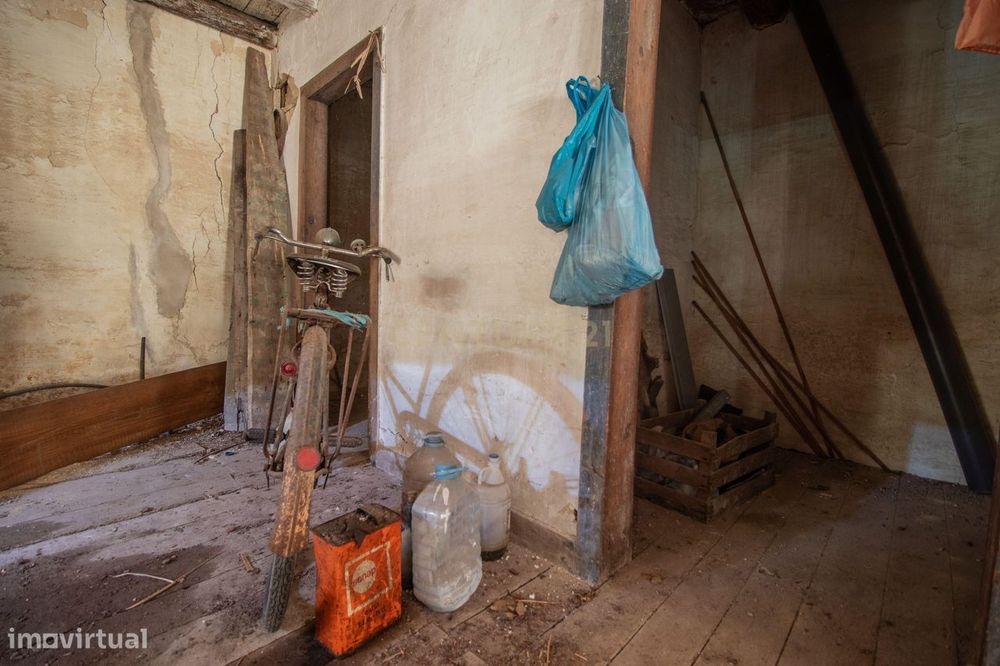 Casa Típica para reconstruir no Pincho – Figueira da Foz