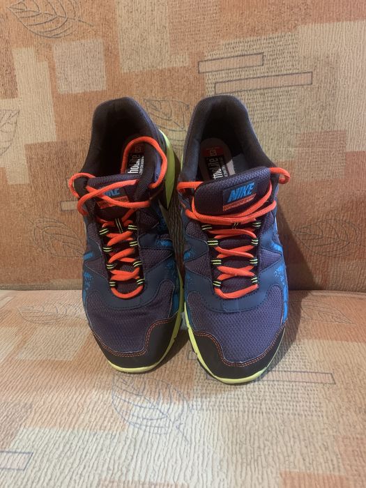 Кросівки NIKE 43 27.5 см