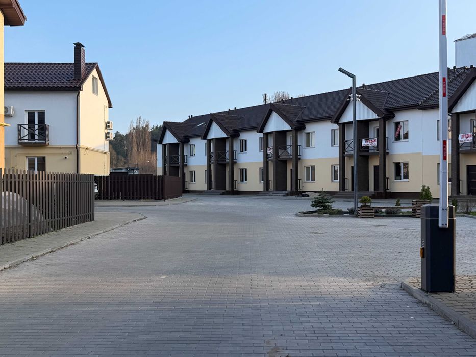 Зданий таунхаус біля Дніпра, автономне газове опалення