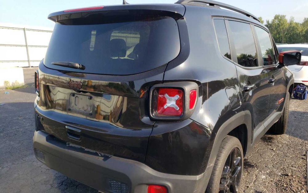 Джип Ренегат Jeep renegade Разборка  Фара галоген