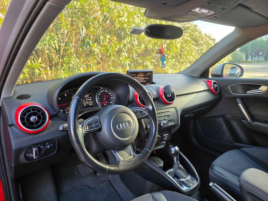 Audi A1 1.6 TDI Advance S-Tronic