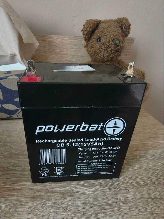 3 komplety fajnego oświetlenia tuningowego + akumulator+prostownik .do motocykla roweru hulajnogi itp.100% sprawne tanio
