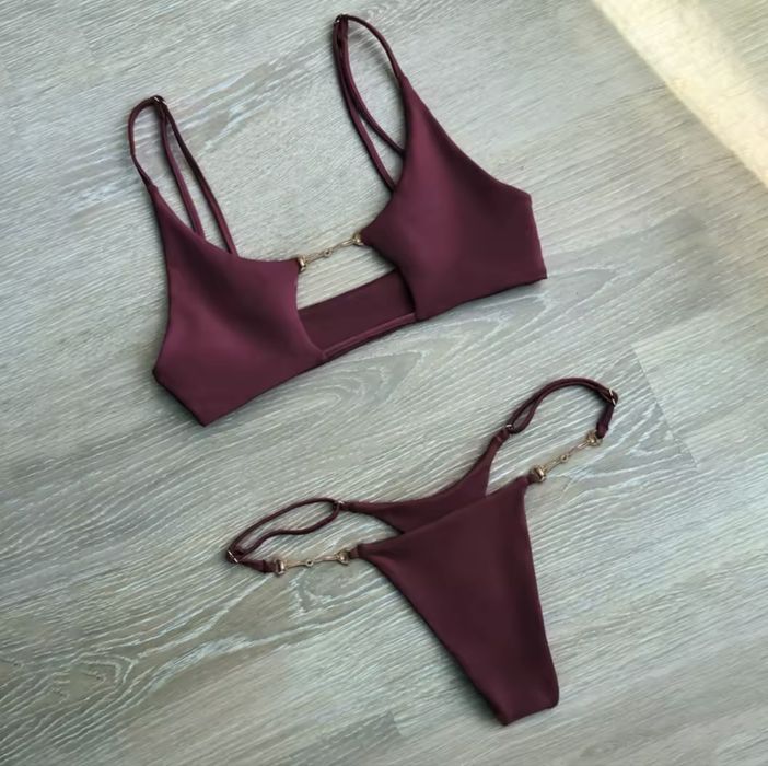 Купальник бордовий в стилі misstic з золотими пряжками