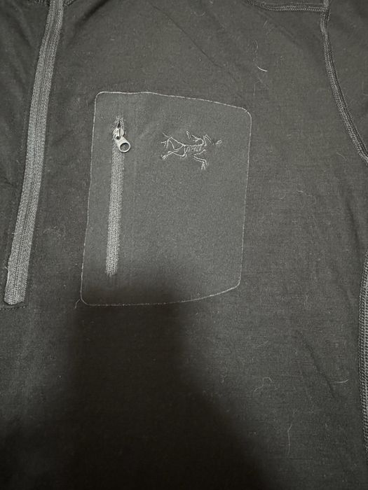 Продаю кофту Arcteryx