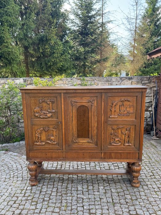 Komoda rzeźbiona dębowa bufet antyk bretoński myśliwski szafka