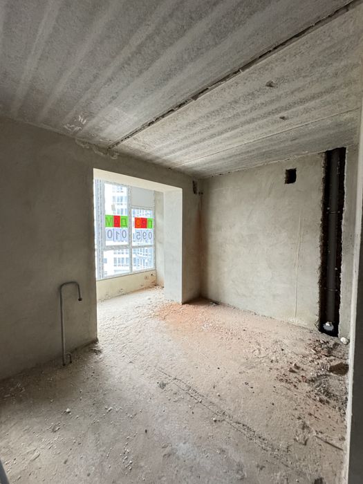 Продам сирець, 2 кімнатну квартиру + кухня-студія із індив.газовим оп