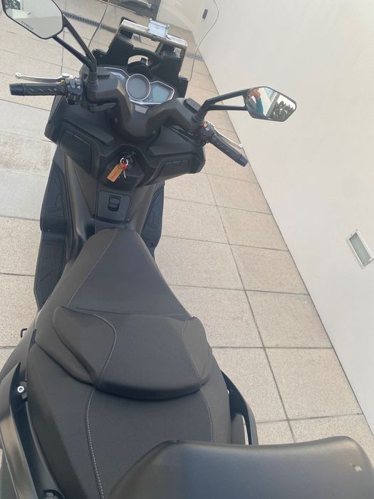Mota Kymco Xcting 400s