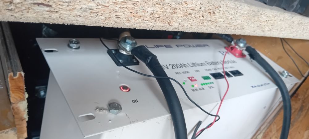 Magazyn energi 10kwh li-on