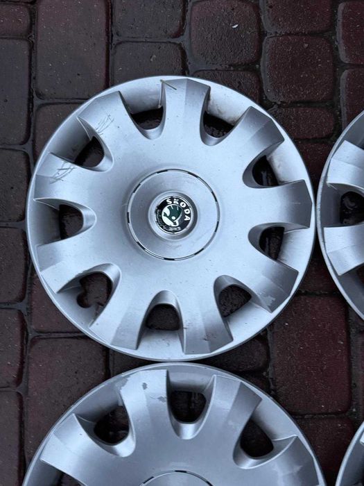 '15 Kołpaki komplet oryginalne SKODA Fabia Octavia Rapid Yeti