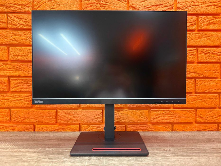 Монітор 23.8" Lenovo ThinkVision P24h-20/ 2560x1440 (2K QHD) IPS/ Type-C до 75ВТ, RJ-45 LAN/ Гарантія 1 рік
