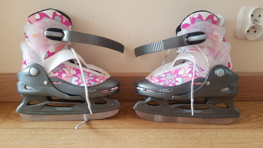 łyżwy dziecięce.