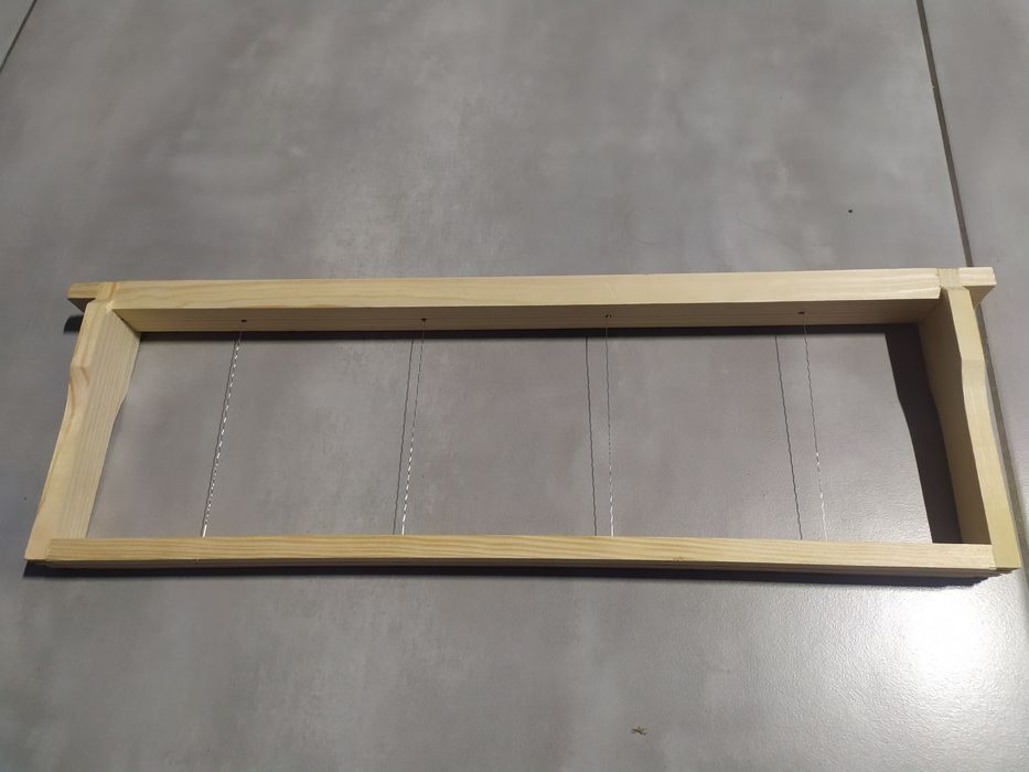 Ramki pszczele dadant z węza