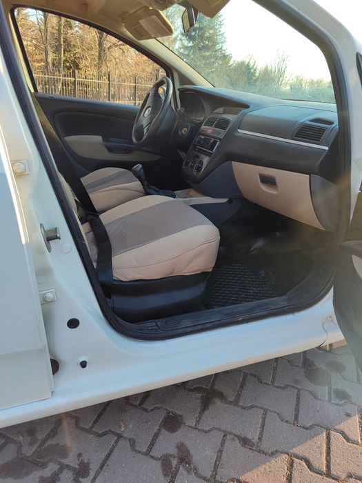 Fiat Linea 2007 року