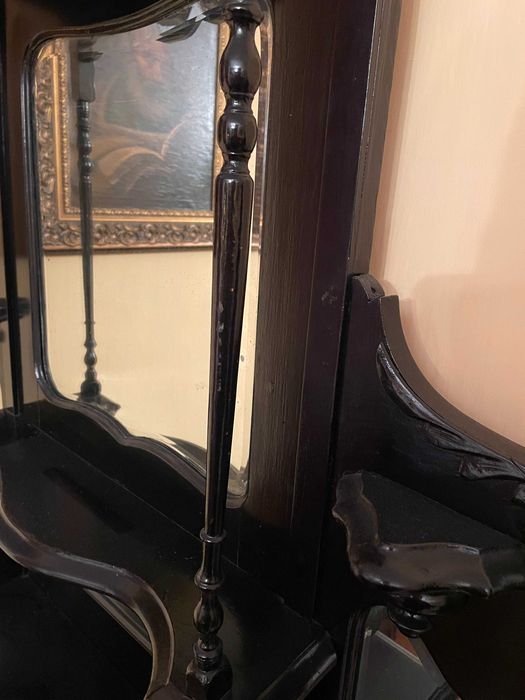 Witrynka biblioteczka toaletka