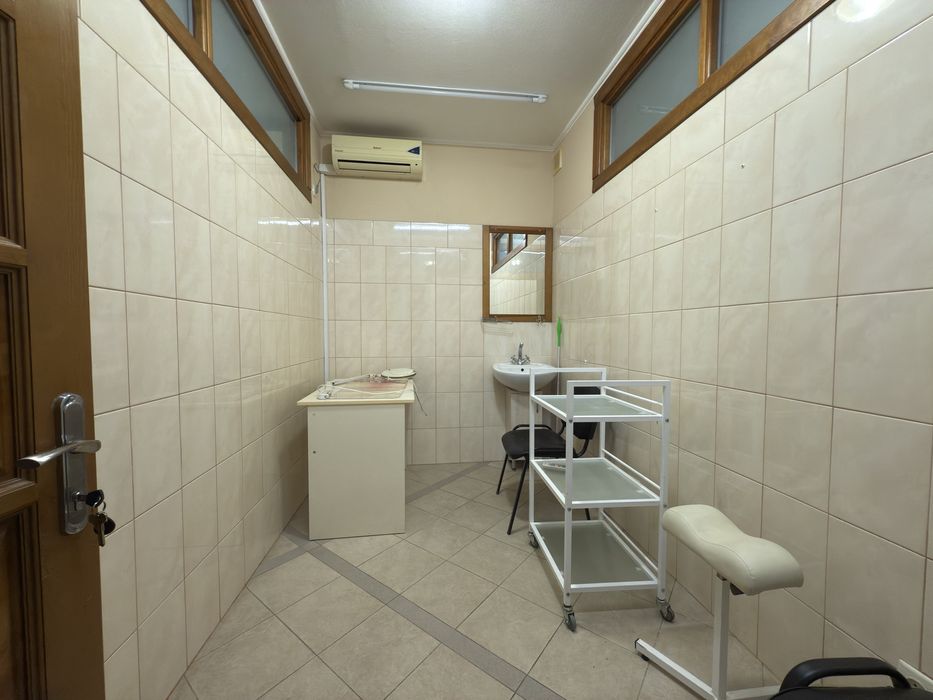 Здається в оренду кабінет вул. Харківська. Центр.