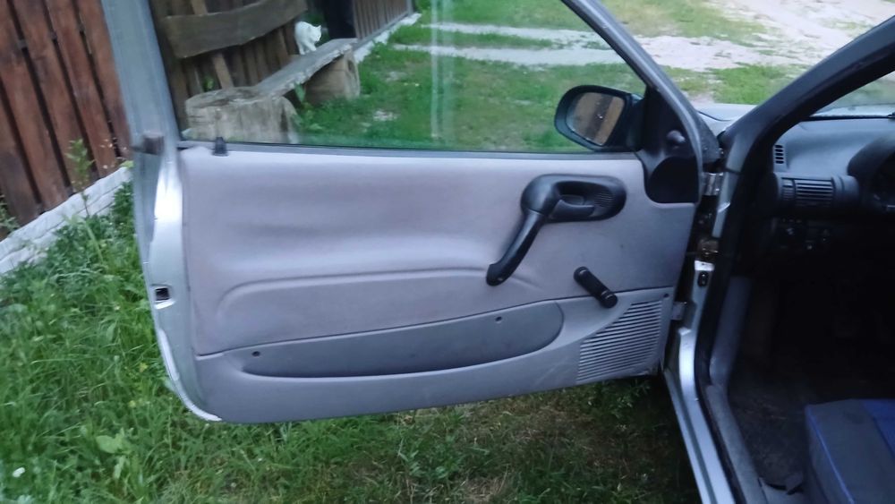 Продам Опель корса 1,4 автомат