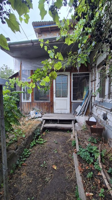 Продам частину цегляного будинку Заріччя вул Є. Деслава