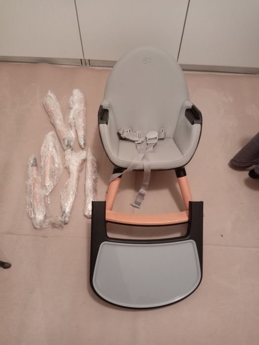 Krzesełko do karmienia KinderKraftFini 2w1