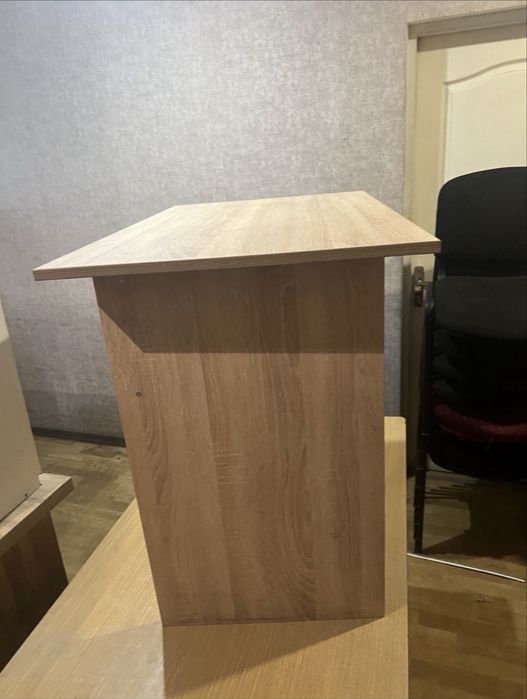 Офісні стільці ISO