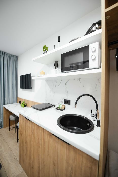 #1612 Квартира подобово. вул. Лаврська 4. парк Вічної Слави.