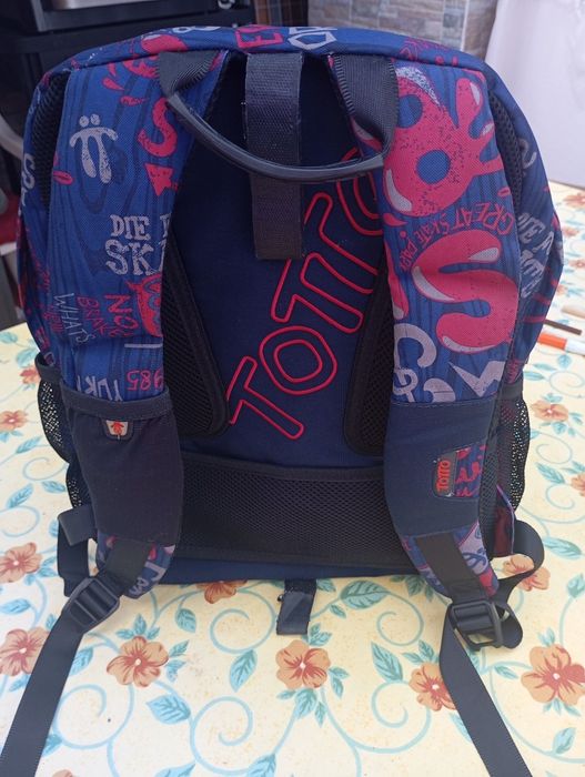 Mochila    TOTTO