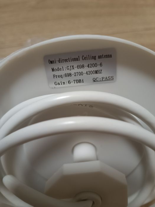 Тридіапазонний підсилювач (ретранслятор ) GSM WCDMA UMTS LTE