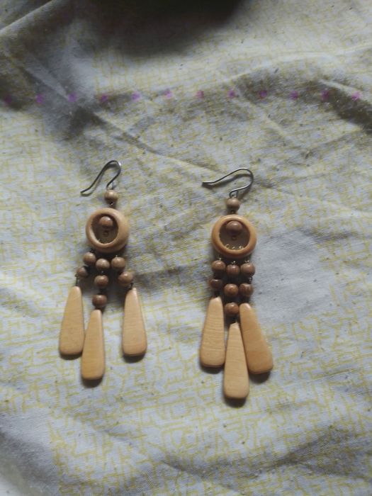 Вінтажні прикраси