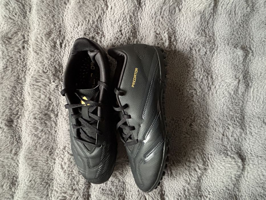 Adidas Predator Club TF rozmiar 42